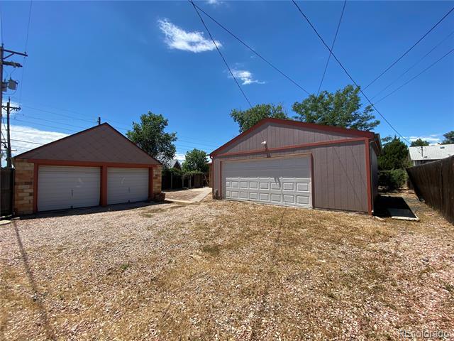 Building Photo - 1400 Tamarac St