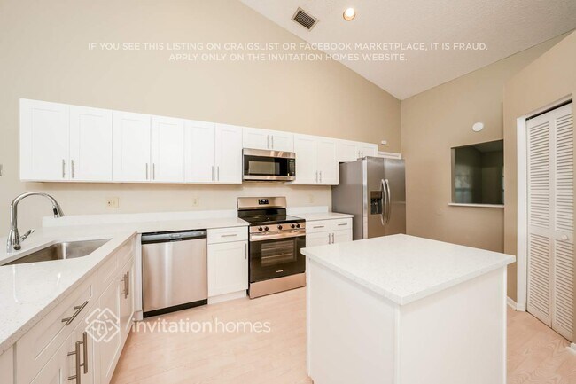 Foto del edificio - 7265 Shell Ridge Terrace