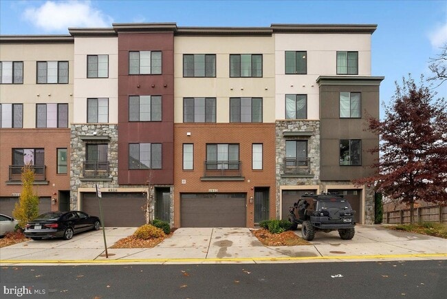 Foto del edificio - 4902 Trail Vista Ln