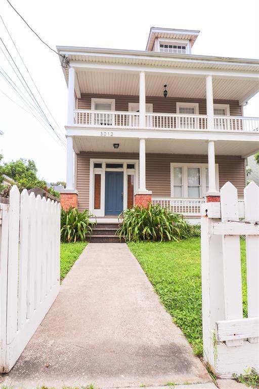 Primary Photo - 3012 Avenue O 1/2