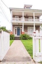 Building Photo - 3012 Avenue O 1/2