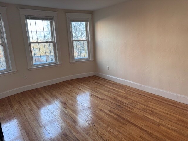 Building Photo - 148 High St