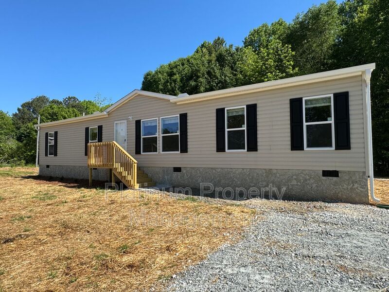 1284 County Farm Rd, Jefferson, GA 30549 House Rental in Jefferson