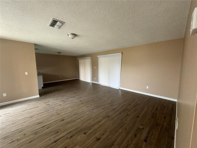 Building Photo - 10665 Whitman Cir