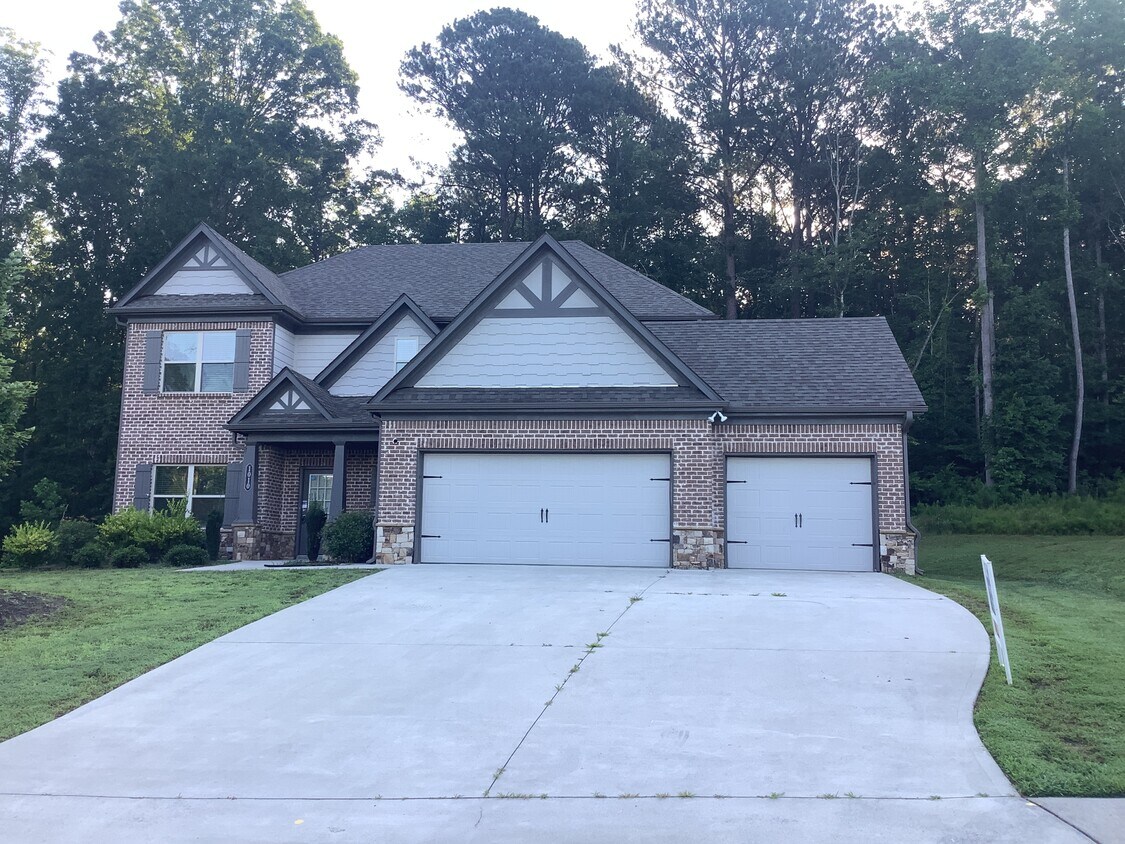 Primary Photo - 1010 Victoria Walk Ln