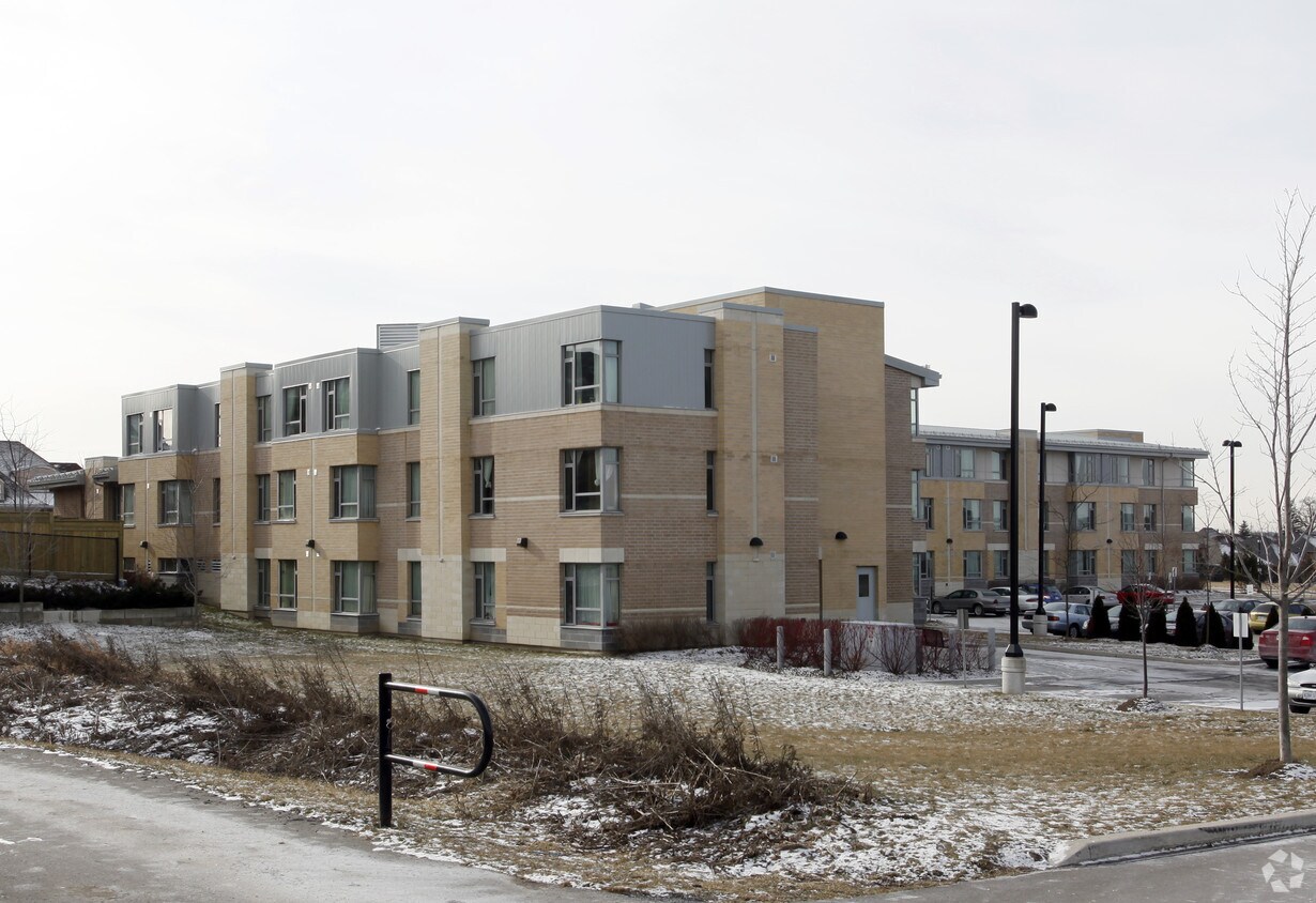 Photo du bâtiment - Tom Taylor Place