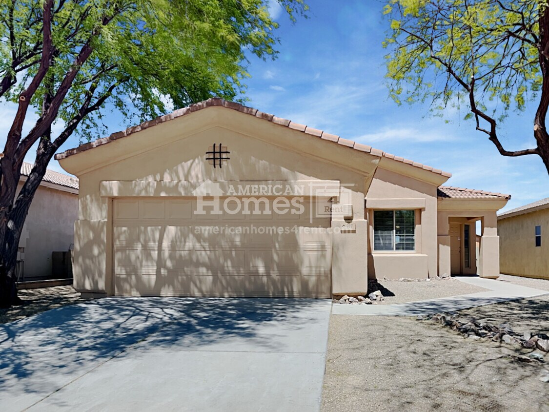 327 E Calle Cerita House Rental in Green Valley, AZ
