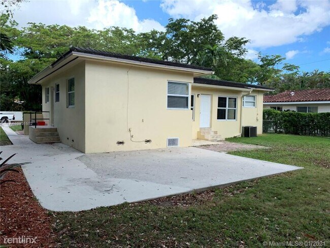 Building Photo - 3 br, 2 bath House - 912 Milan Ave