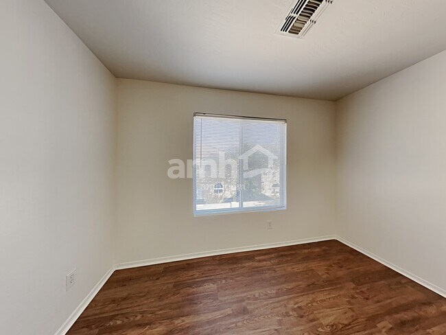 Building Photo - 2653 S 89th Drive