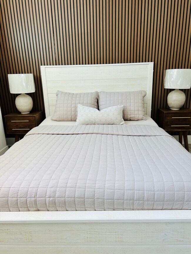 Foto del edificio - 5757 W 74th St