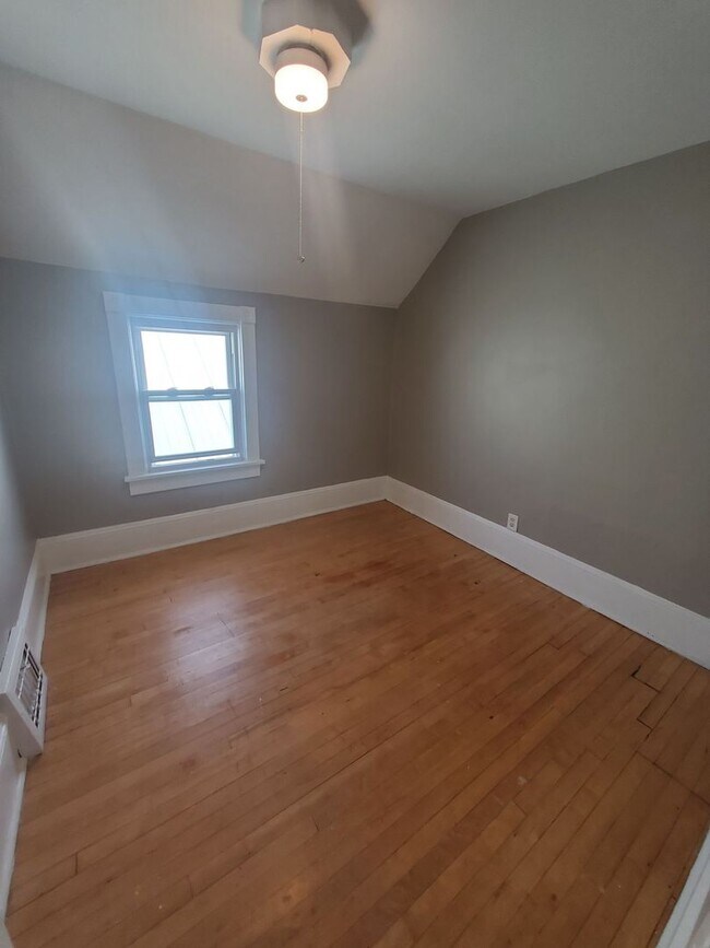 Foto del edificio - 3402 N Fratney St