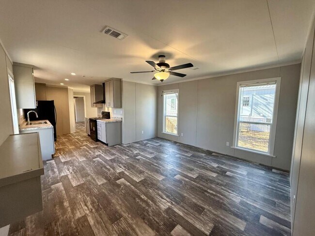 Building Photo - 1741 Bonnie Ct