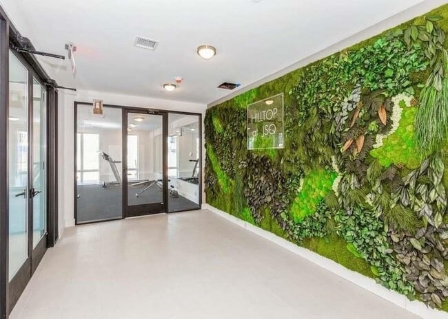 Foto del edificio - 348 Baldwin Ave
