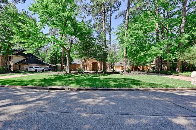 Foto del edificio - 3606 Mulberry Hills Dr