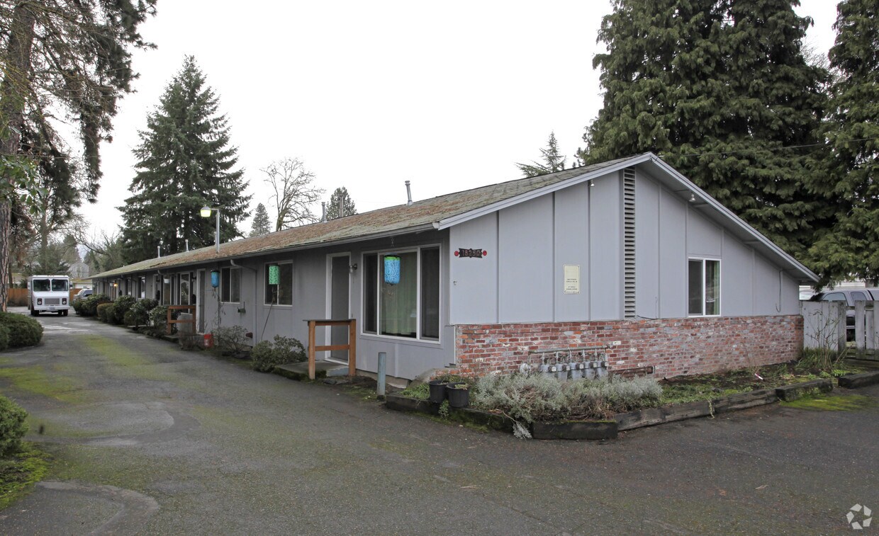 Foto principal - 18250 SW Shaw St