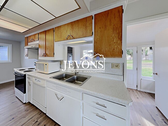 Foto del edificio - 8632 116th Ave SE