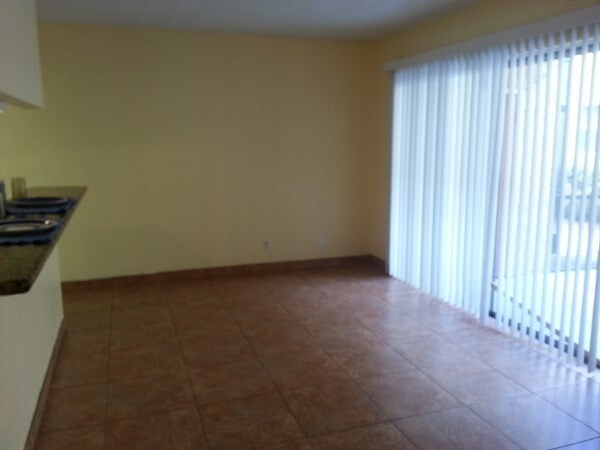 Building Photo - 4445 Treehouse Ln
