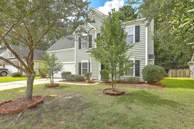 Building Photo - Home in Legend Oaks Plantation!