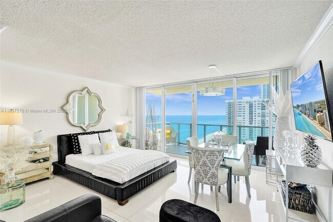 Foto del edificio - 2501 S Ocean Dr