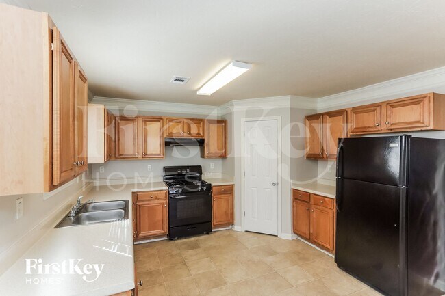 Foto del edificio - 2721 S Hills