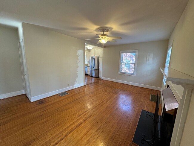 Building Photo - East AVL - Newly Renovated Older Home Featuring Garage and Bonus Room