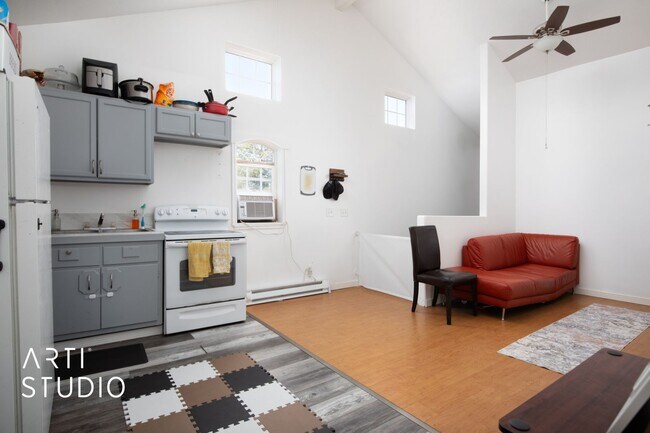 Foto del edificio - Coming Soon! Cute and Cozy 2 bed / 1 bath ...