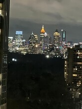 Building Photo - 2870 Pharr Court South NW