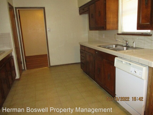 Foto del edificio - 3 br, 2 bath House - 809 McKinney