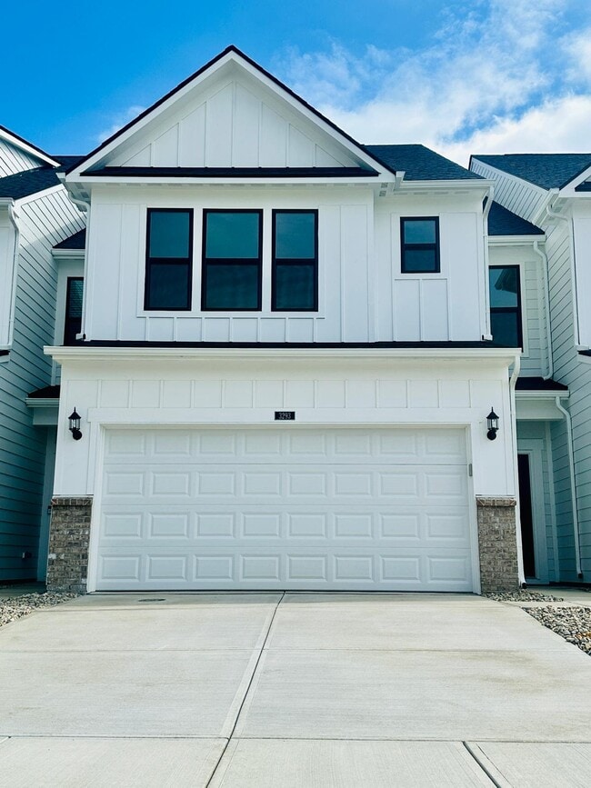 Building Photo - 3293 Haflinger Dr