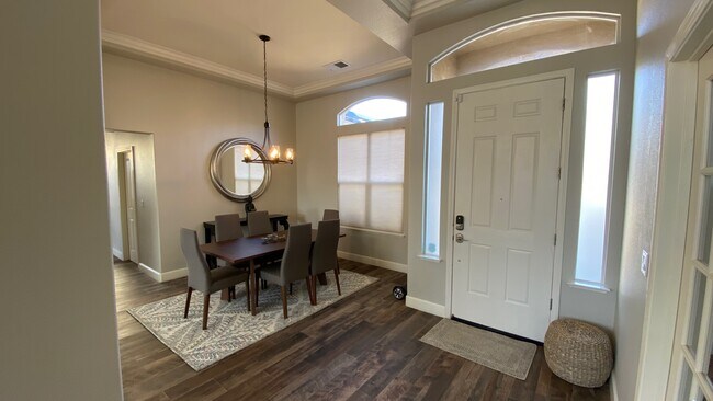 Dining - 4149 Mackin Woods Ln