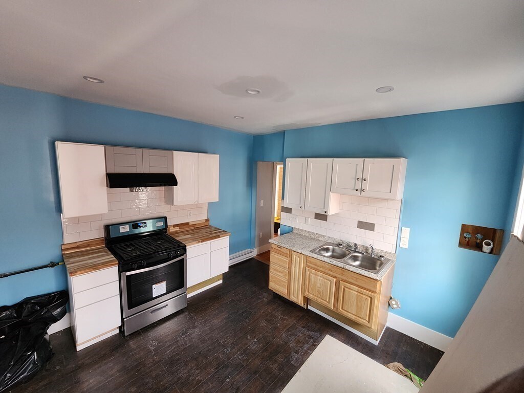 50 Aspinwall Rd Unit 3, Boston, MA 02124 Apartments in Boston, MA