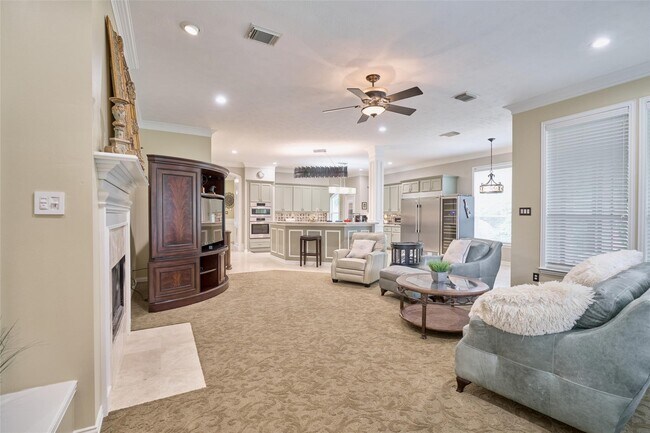 Foto del edificio - 18 Jester Oaks Pl