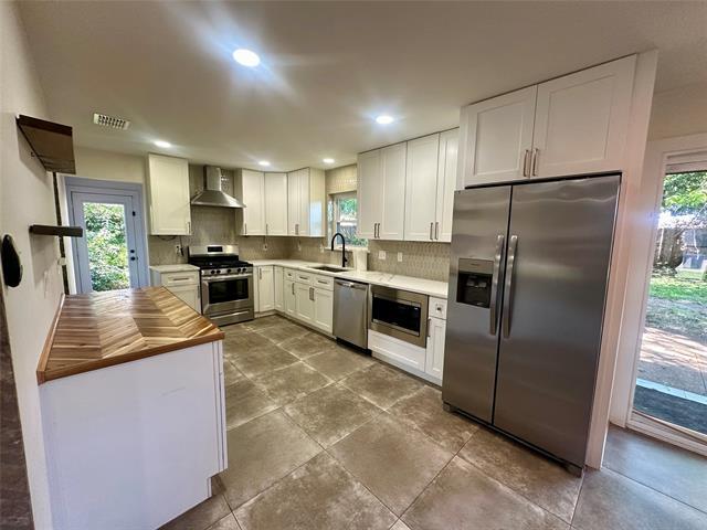 Foto del edificio - 8805 Hanford Dr