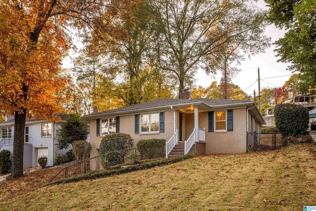 Building Photo - 114 Devon Dr