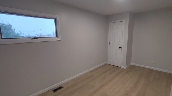 Foto del edificio - 223 Ash St