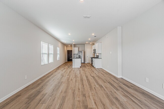 Foto del edificio - 801 Leavenworth Dr