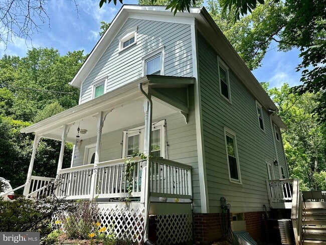 Foto del edificio - 4023 Jones Bridge Rd