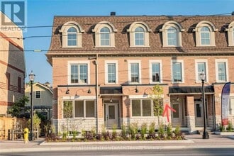 Building Photo - 2267 Major MacKenzie Dr W