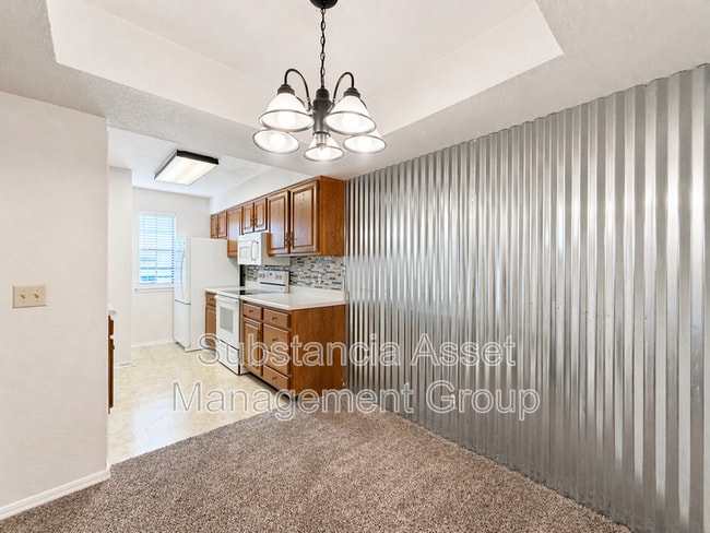 Building Photo - 14443 N Pennsylvania Ave
