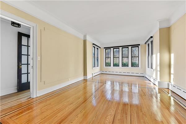 Building Photo - 3006 Johnson Ave