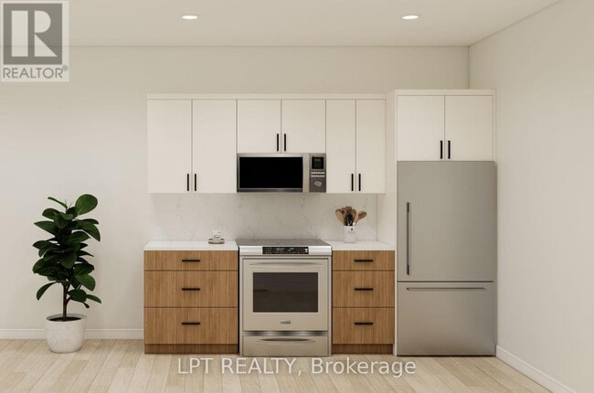 Building Photo - 373 Iberville St
