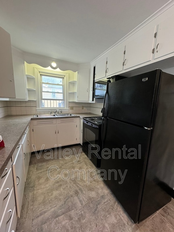 Photo - 64 Lyman St Apartment