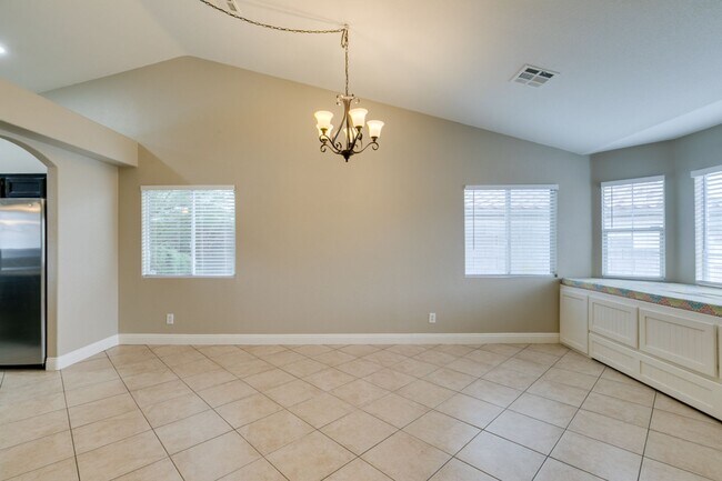 Building Photo - 437 Waterwheel Falls Dr