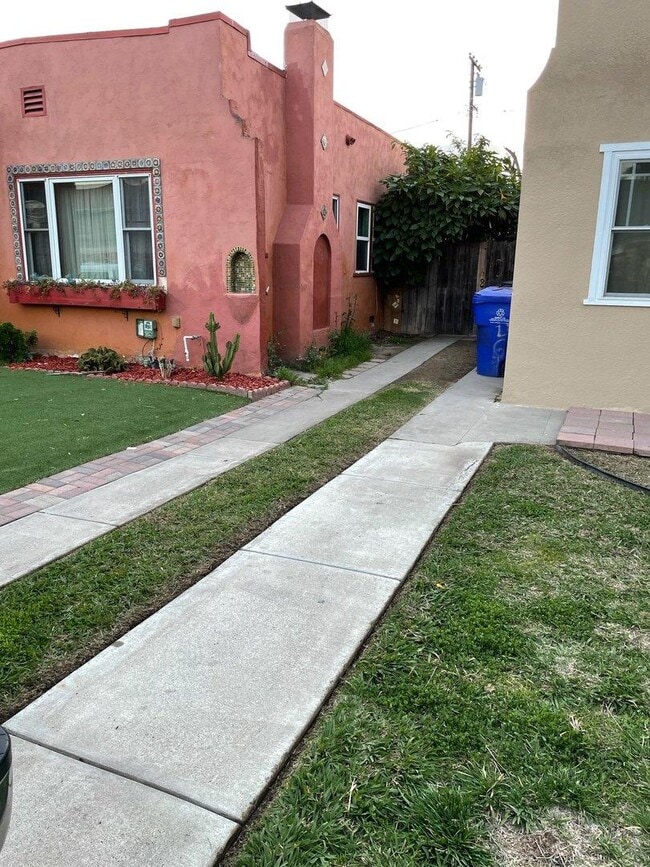 Building Photo - 4624 32nd St