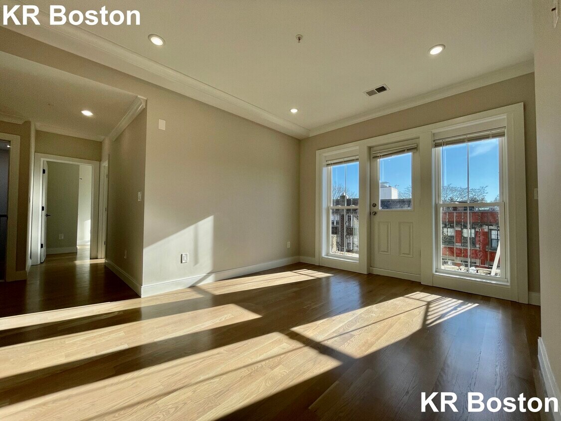 Building Photo - 49 Englewood Ave