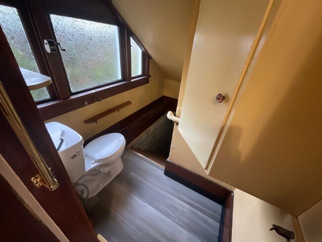Foto del edificio - Historical 3-Bedroom Home Near Downtown Be...