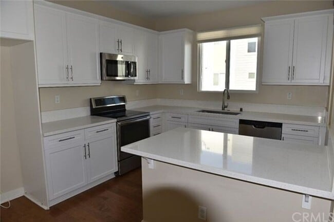 Foto del edificio - 8166 Orangethorpe Ave