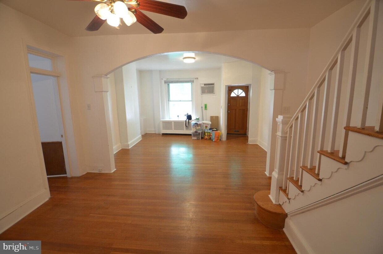 Primary Photo - 3630 Fisk Ave