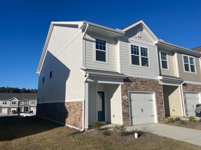 Foto del edificio - 6911 Outfall Point Ln