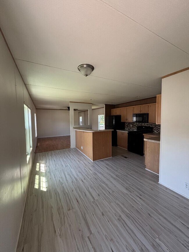 Building Photo - 10111 Piney Creek Ct